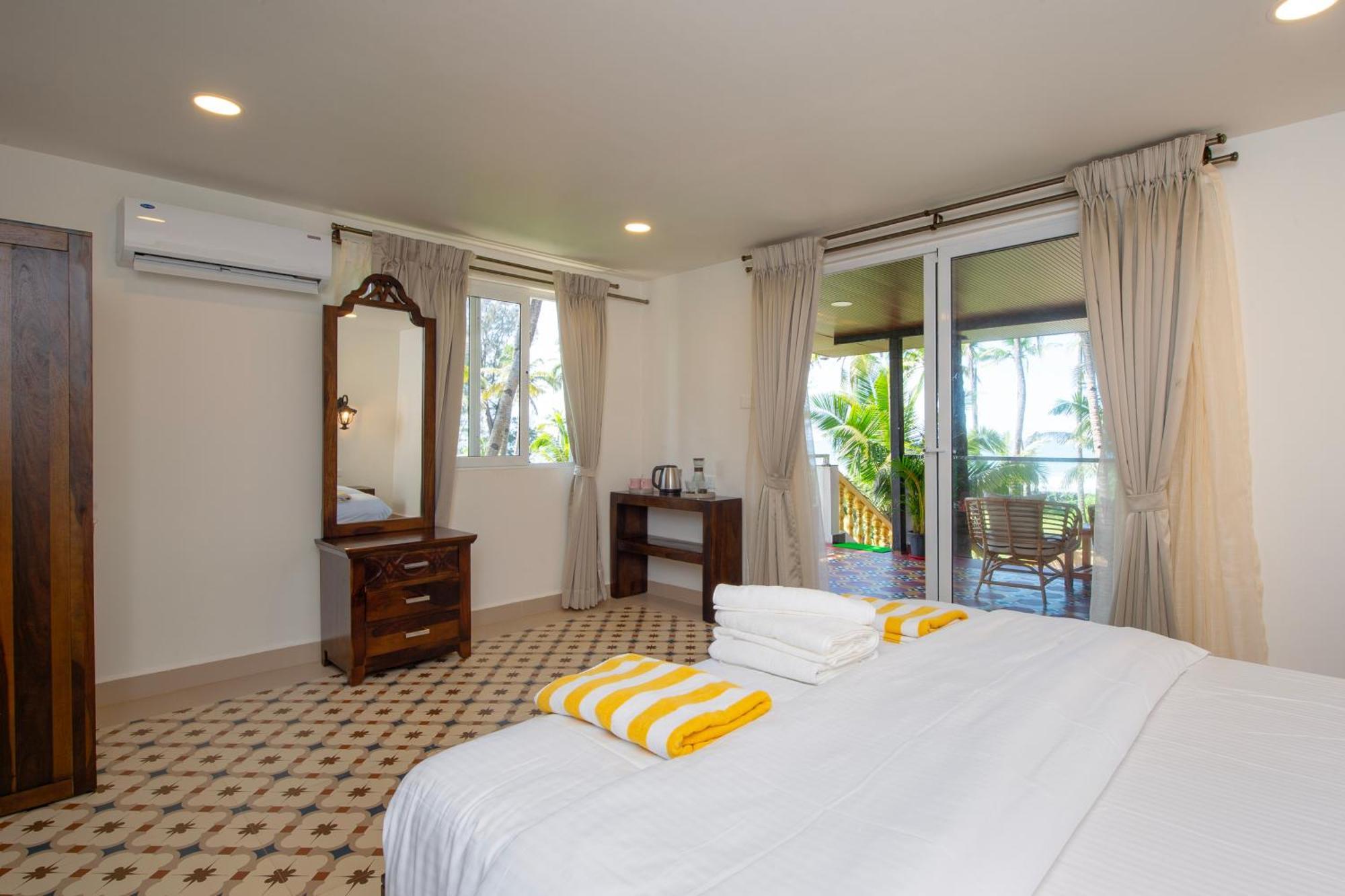 The Rose Goa Beach Resort Агонда Екстер'єр фото