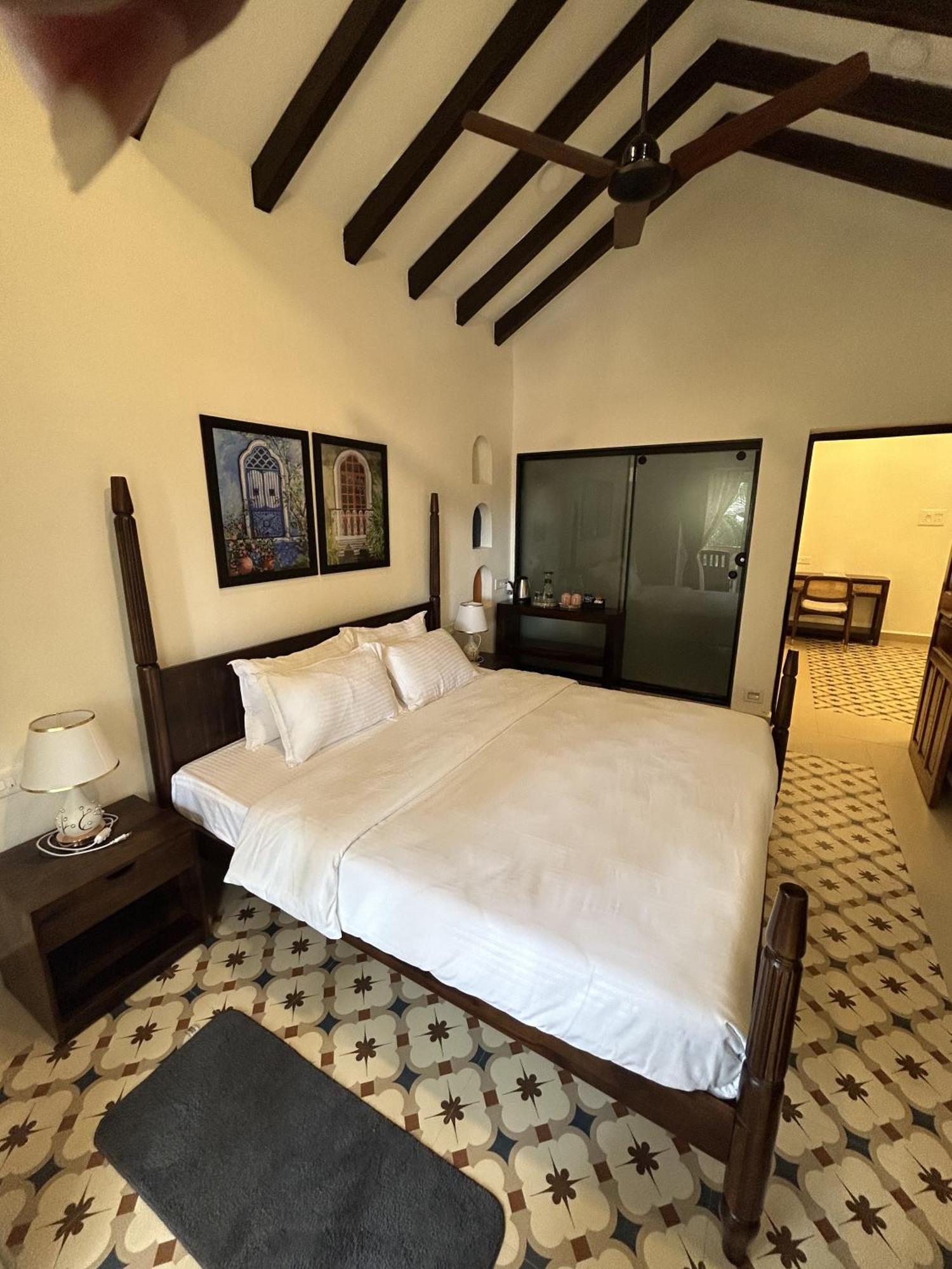 The Rose Goa Beach Resort Агонда Екстер'єр фото