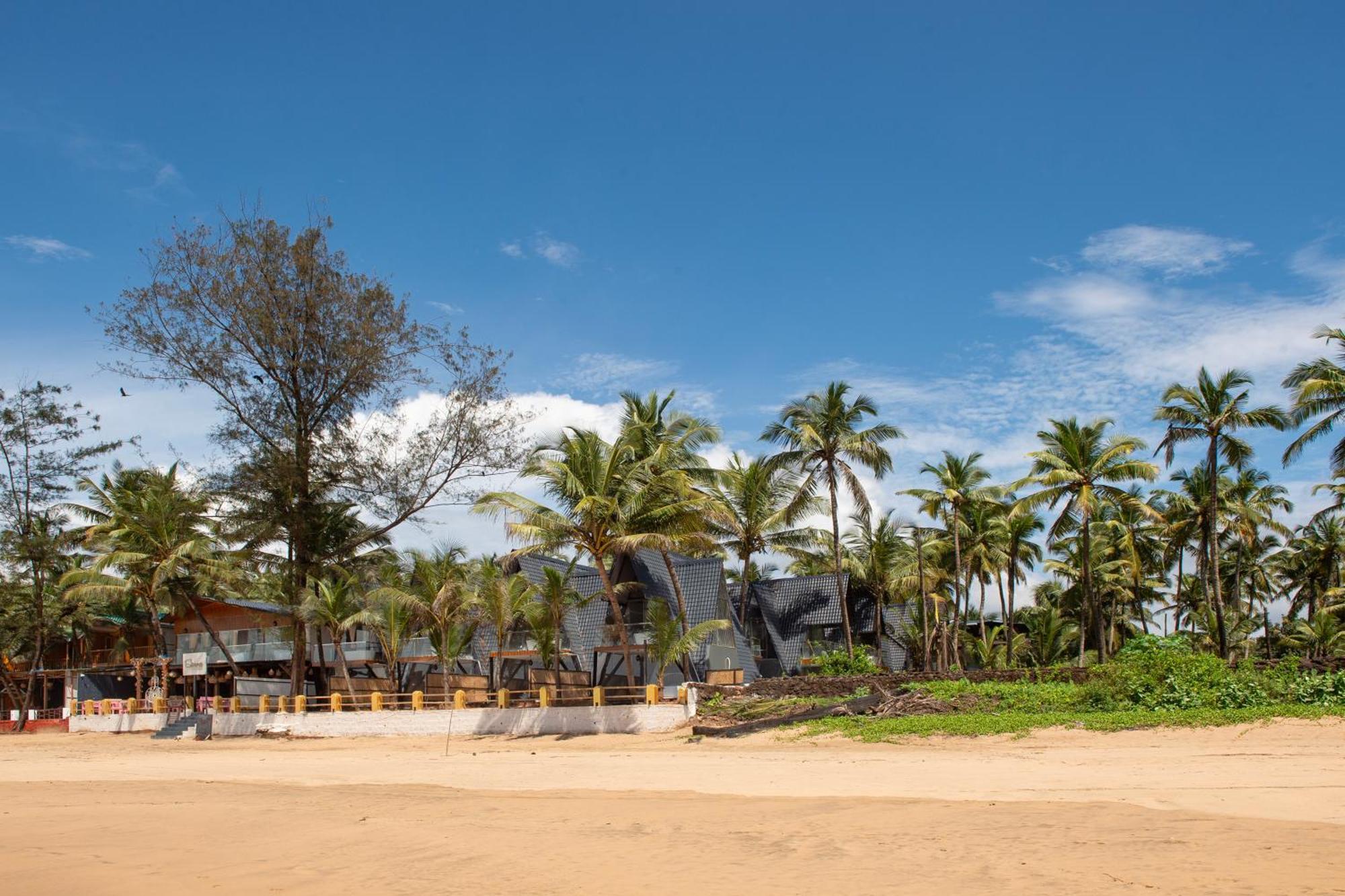 The Rose Goa Beach Resort Агонда Екстер'єр фото