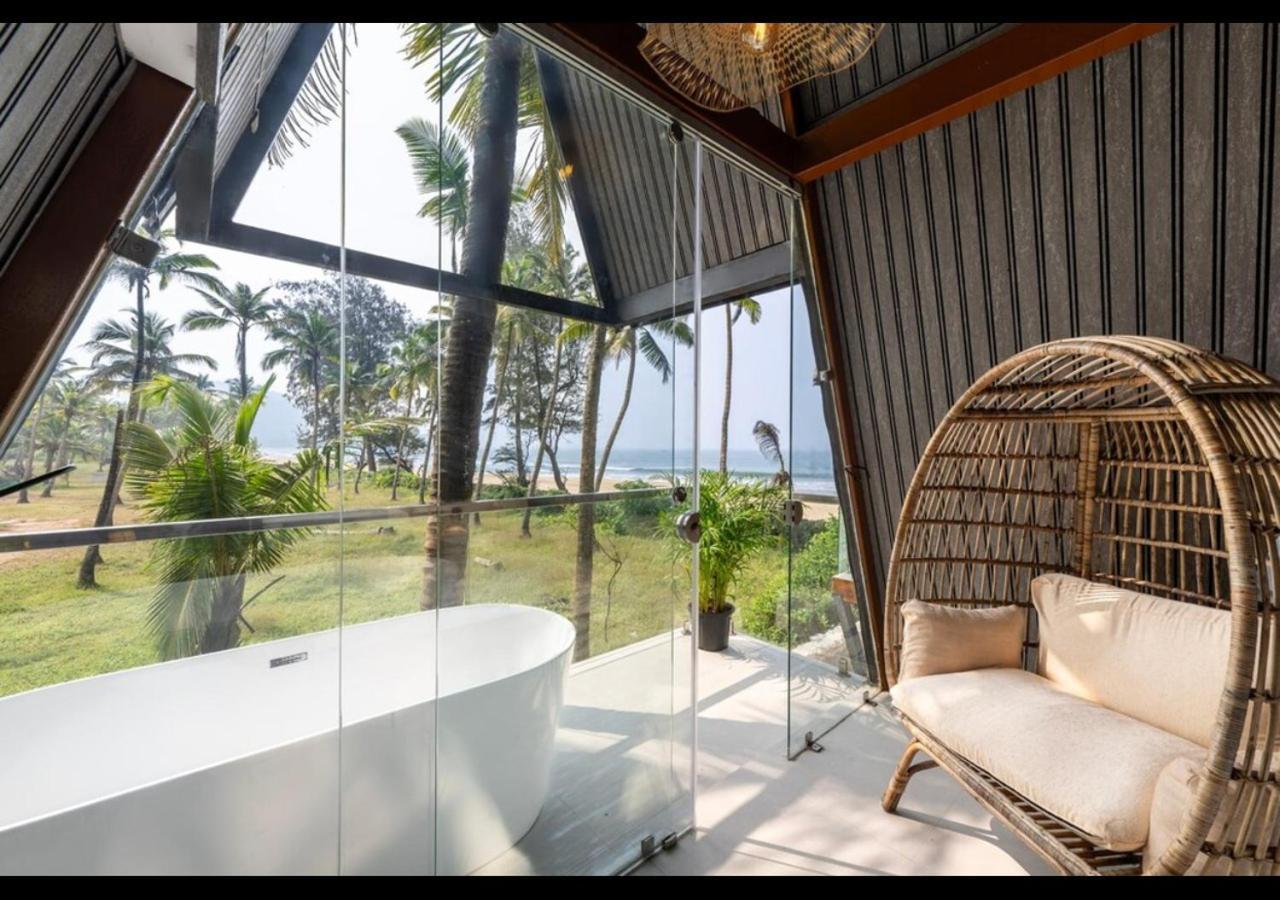 The Rose Goa Beach Resort Агонда Екстер'єр фото